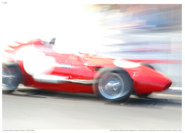 Fotografia intitulada "Red Car" por Joao Lamares, Obras de arte originais, Fotografia digital