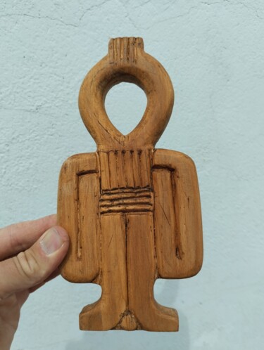 Skulptur mit dem Titel "Tyet egiptien" von Joaquín A. Sales, Original-Kunstwerk, Holz