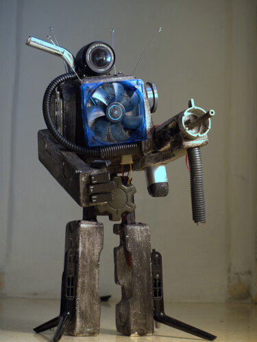 Sculpture titled "Robot 7" by Joeartcuba, Original Artwork, Plastic