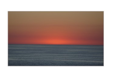 Photographie intitulée "coucher de soleil a…" par Joel Thevenot, Œuvre d'art originale