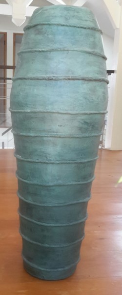 Sculpture titled "Vase cocon" by Joëlle Boutherin, Original Artwork, Plaster