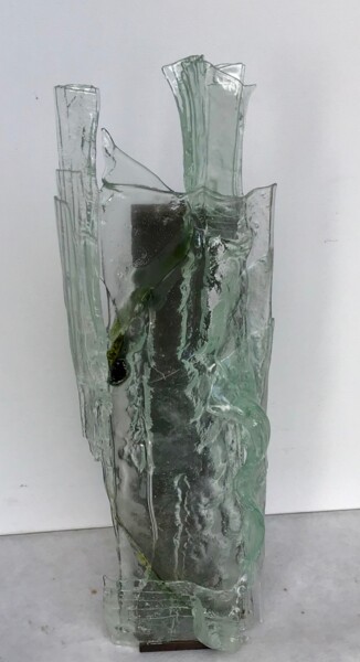 Sculpture titled "la maison" by Joelle Gavin, Original Artwork, Glass