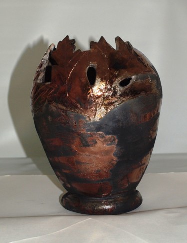 Rzeźba zatytułowany „vase cuivré "automn…” autorstwa Joëlle Thanel, Oryginalna praca, Ceramika