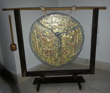 Sculpture titled "Gong" by Joëlle Thanel, Original Artwork, Glass