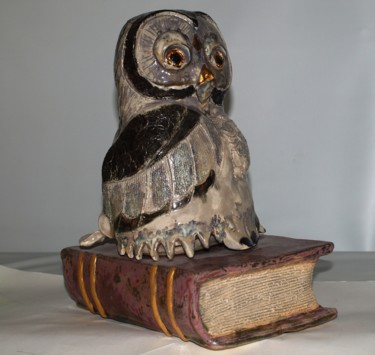 Sculpture titled "Chouette et livre E…" by Joëlle Thanel, Original Artwork, Ceramics