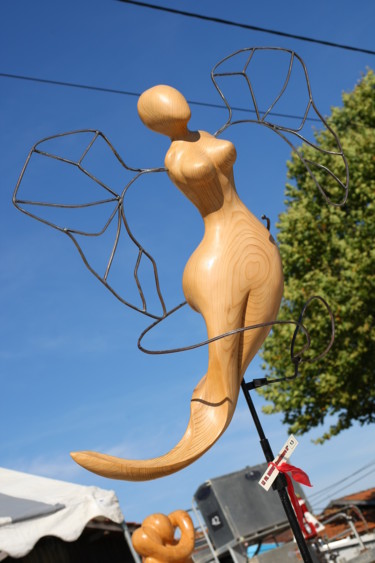 Sculpture intitulée "la-chrysalide" par Joelle Couderc, Œuvre d'art originale, Métaux