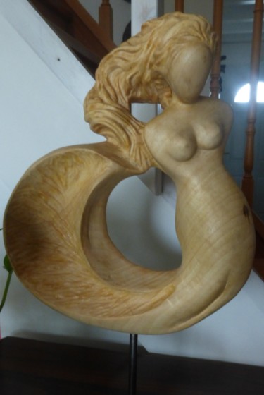 Sculpture intitulée "Femme d'écume de fa…" par Joelle Couderc, Œuvre d'art originale, Bois