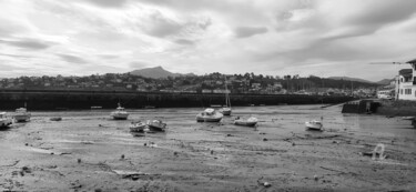 Photography titled "port de socoa maree…" by Joel Lescoules, Original Artwork, Non Manipulated Photography Mounted on Alumin…