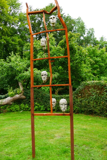 Sculpture titled "Economie" by Johan-J- Smid-Sculptures.Nl, Original Artwork, Metals