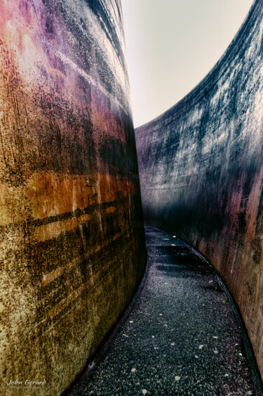 Photography titled "Ungewisser Ausgang,…" by John Gerard, Original Artwork, Digital Photography