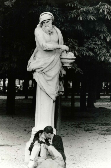 Photographie intitulée "Paris, 1987" par Jon Phillipson Brown, Œuvre d'art originale, Photographie argentique