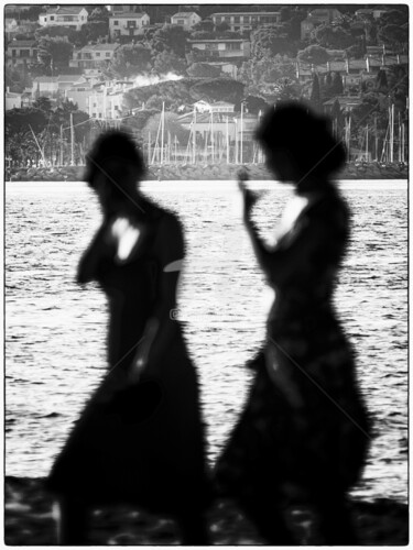 Photography titled "DEUX FILLES" by Jorg Becker, Original Artwork, Non Manipulated Photography