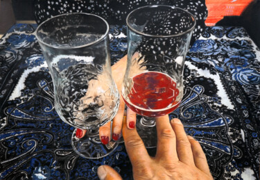 Dessin intitulée "Can you see a glass…" par José Antonio Castro-Muñiz, Œuvre d'art originale, Crayon