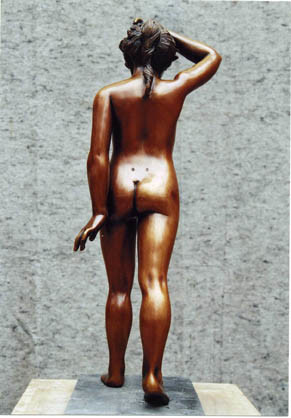 Sculpture titled "Nu en mouvement (do…" by José  Herrera, Original Artwork