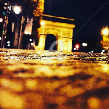 Photographie intitulée "Paris by Night" par Joseph Balri, Œuvre d'art originale, Autre