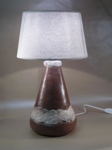 Escultura intitulada "lampe sigilée" por Josi Rica, Obras de arte originais, Terracota