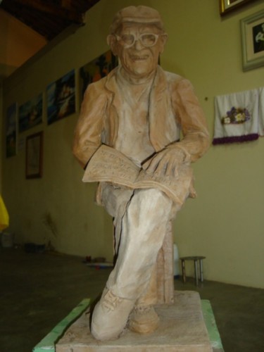 Sculpture titled "Chico Xavier" by Jota Vieira, Original Artwork