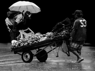 Photographie intitulée "chuva" par Jose Americo Jsilvares, Œuvre d'art originale, Photographie numérique