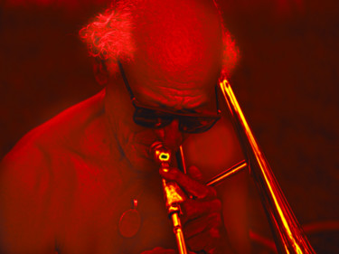Fotografia intitolato "trombone de vara" da Jose Americo Jsilvares, Opera d'arte originale, Fotografia manipolata