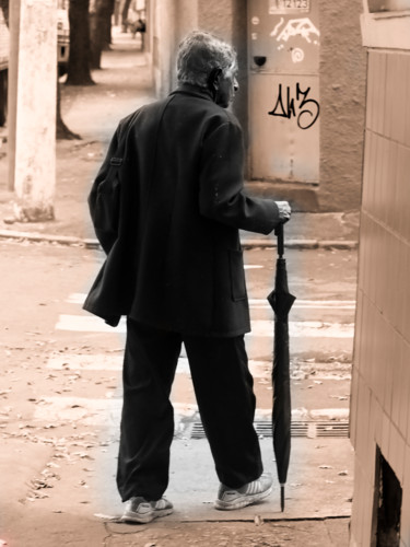 Фотография под названием "passant" - Jose Americo Jsilvares, Подлинное произведение искусства, Цифровая фотография