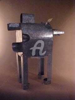 Sculpture titled "Cochinito" by Juan Rojas, Original Artwork