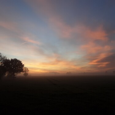 Photography titled "Misty Morning" by Judith Simonis, Original Artwork, Non Manipulated Photography
