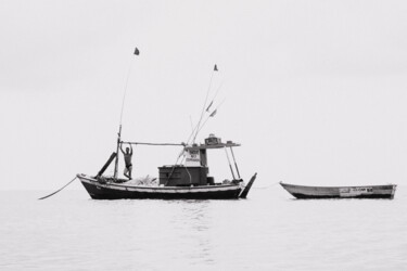 Photography titled "Trancoso Boat #1, B…" by Juliana Vasquez, Original Artwork, Digital Photography