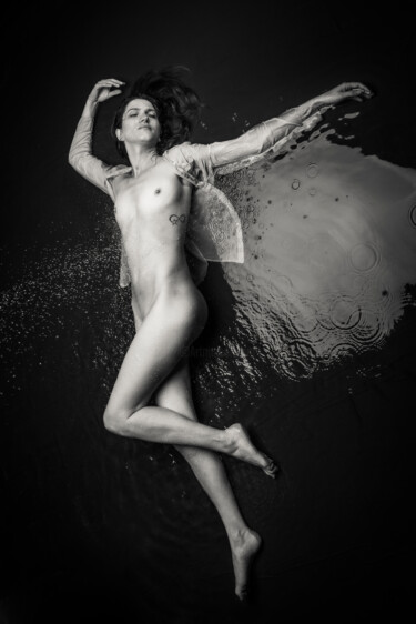 Fotografia zatytułowany „Water Fairy” autorstwa Julien Claude (Juli1Clau2), Oryginalna praca, Fotografia cyfrowa