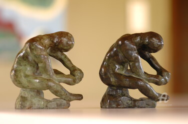 Sculpture titled "Hommes" by Juliette Jouanny, Original Artwork, Bronze