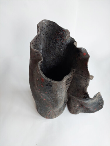 Sculptuur getiteld "Volcano composition" door Julia Klyueva, Origineel Kunstwerk, Keramiek