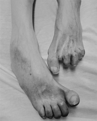 Photography titled "Feet" by Jun-Jun Sta. Ana, Original Artwork