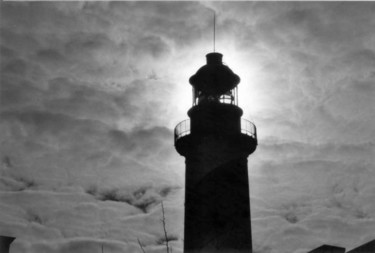 Photographie intitulée "PHARE DES BALEINES" par Jyhel, Œuvre d'art originale