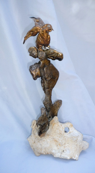 Sculpture titled "Le Petit Faucon" by Kalizae, Original Artwork, Aluminium