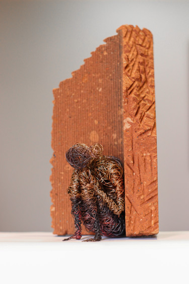 Скульптура под названием "Sadness 23x12x14 2k…" - Karen Axikyan, Подлинное произведение искусства, Металлы