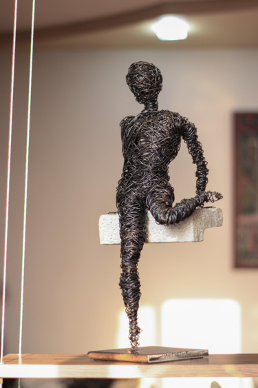 Sculpture intitulée "Alex (47x20x16 4kg…" par Karen Axikyan, Œuvre d'art originale, Métaux