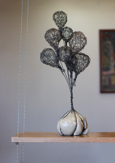 Escultura intitulada "Ballast (48x17x17 2…" por Karen Axikyan, Obras de arte originais, Concreto