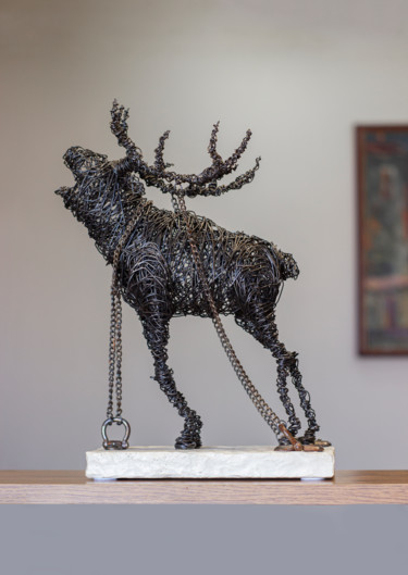 Sculpture intitulée "Moose 37x25x12 3kg…" par Karen Axikyan, Œuvre d'art originale, Métaux