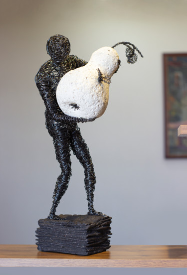 Skulptur mit dem Titel "Butterfly 49x25x18…" von Karen Axikyan, Original-Kunstwerk, Metalle