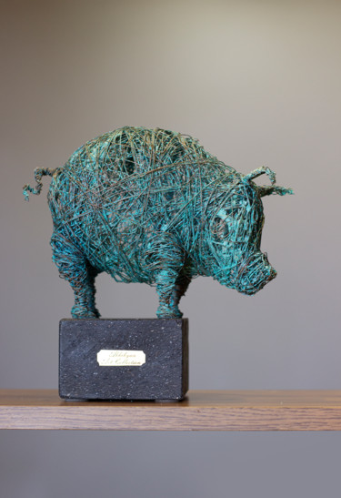 Sculptuur getiteld "Pig 24x21x11 2kg ir…" door Karen Axikyan, Origineel Kunstwerk, Metalen
