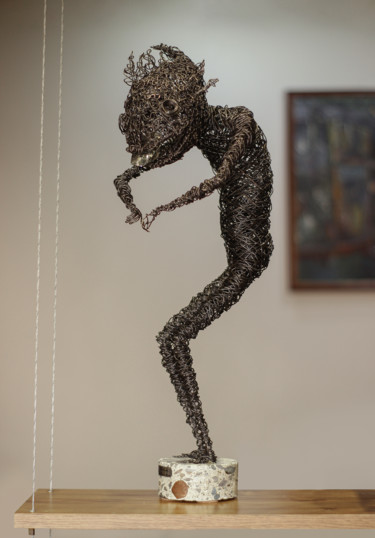 Escultura titulada "Amphibian (60x20x22…" por Karen Axikyan, Obra de arte original, Hormigón