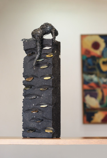Скульптура под названием "Back in time (42x15…" - Karen Axikyan, Подлинное произведение искусства, Металлы
