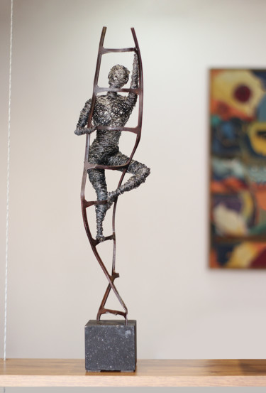 Sculpture intitulée "DNA (55x14x13 2.1kg…" par Karen Axikyan, Œuvre d'art originale, Métaux