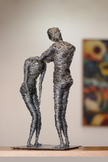 Sculpture intitulée "Consolation (39x18x…" par Karen Axikyan, Œuvre d'art originale, Métaux