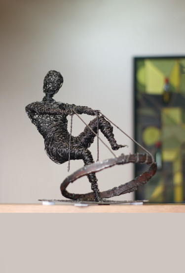 Escultura intitulada "Return freedom (32x…" por Karen Axikyan, Obras de arte originais, Metais
