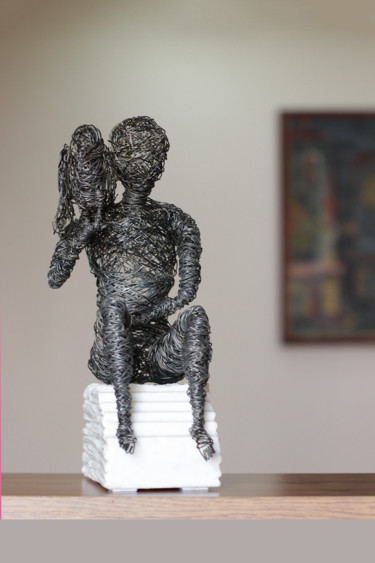 Скульптура под названием "Waiting (28x15x12 2…" - Karen Axikyan, Подлинное произведение искусства, Металлы