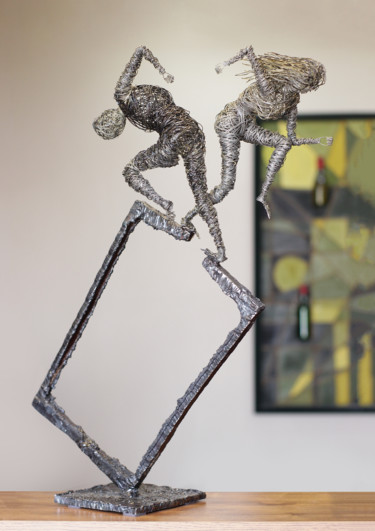 Sculpture intitulée "Opposite sides (54x…" par Karen Axikyan, Œuvre d'art originale, Métaux