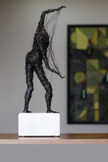 Sculpture intitulée "Internal strife (46…" par Karen Axikyan, Œuvre d'art originale, Pierre