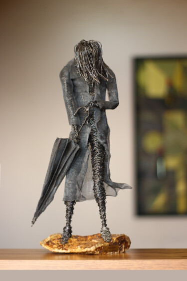 Skulptur mit dem Titel "Wind (39x20x12 1.7k…" von Karen Axikyan, Original-Kunstwerk, Metalle