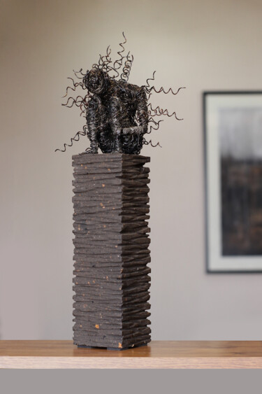 Скульптура под названием "Loneliness (52x20x2…" - Karen Axikyan, Подлинное произведение искусства, Камень
