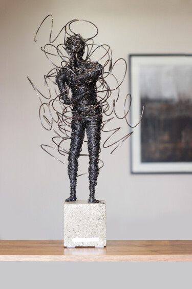 Sculptuur getiteld "Mixed thoughts (57x…" door Karen Axikyan, Origineel Kunstwerk, Beton